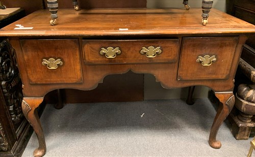 Lot 620 - 19 Century Walnut side table
