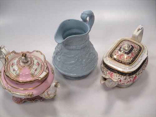 Lot 106 - A quantity of Staffordshire porcelain part tea...
