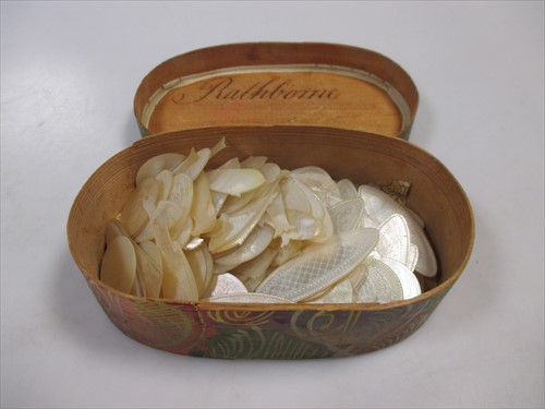 Lot 234 - A quantity of Chinese mother of pearl gaming...