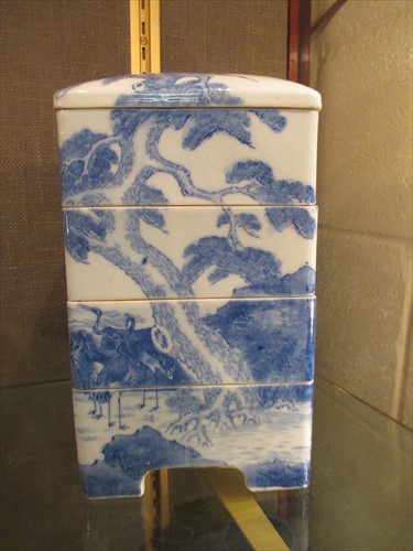 Lot 30 - A 20th century Japanese porcelain four tier...