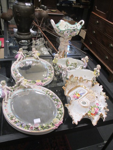 Lot 132 - A collection of Continental porcelain to...