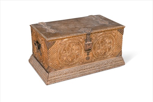 Lot 370 - A finely chip carved and gilded Gothic revival box, mid 19th century