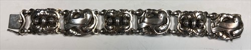 Lot 115 - Kristian Mohl-Hansen for Georg Jensen, a Danish metalwares bracelet