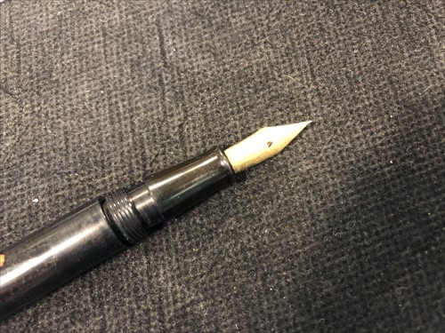 Lot 130 - A Namiki pre-Dunhill fountain pen
