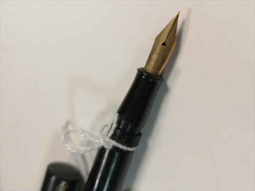 Lot 130 - A Namiki pre-Dunhill fountain pen