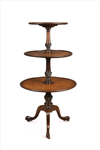 Lot 306 - A George III mahogany three-tier dumb waiter