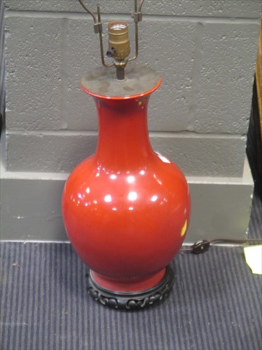 Lot 263 - A modern Chinese porcelain table lamp, of...