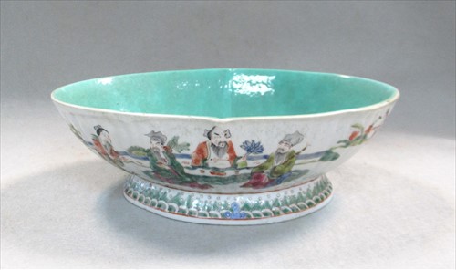 Lot 16 - A Chinese porcelain shaped oval fluted bowl, 20th century