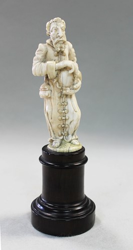 Lot 249 - A late 18th century Hispano-Portuguese Colonial carved ivory figure of a male Saint