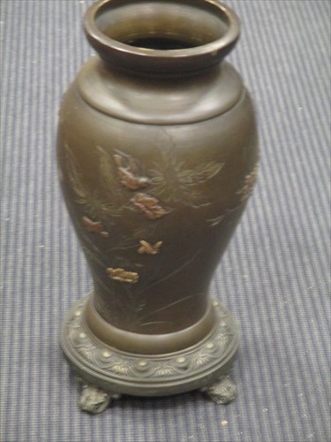 Lot 130 - An early 20th century Japanese bronze lamp...