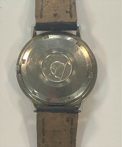 Lot 287 - Omega - A gentleman's stainless steel 'Constellation' 'Pie Pan' wristwatch