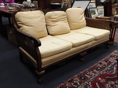 Lot 443 - A chinoiserie decorated Bergere suite.