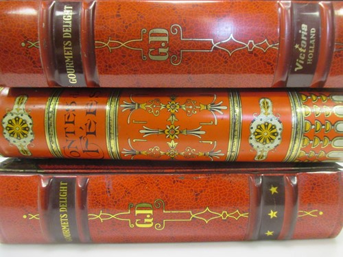 Lot 1 - A Huntley & Palmers 'Bound Books' biscuit tin...