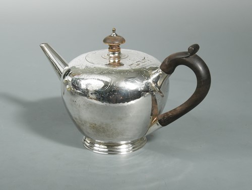 Lot 419 - A Victorian silver bullet shaped bachelor's teapot