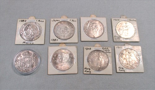 Lot 213 - A 1989 Hong Kong trade dollar
