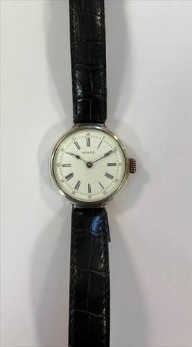 Lot 290 - Rolex - A gentleman's Sterling silver wristwatch