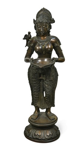 Lot 152 - A large bronze figure of a Hindu Goddess, 20th century