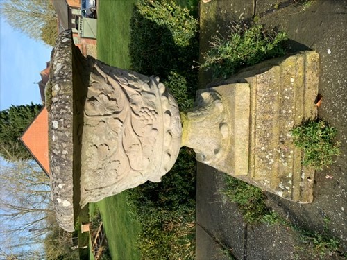Lot 438 - A reconstituted stone urn