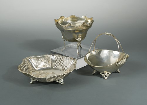 Lot 389 - A trio of Greek metalwares dishes