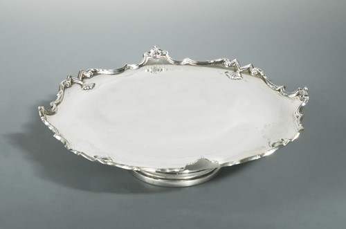 Lot 445 - A George VI silver standing dish
