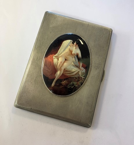 Lot 333 - A 20th century silver pocket cigarette case
