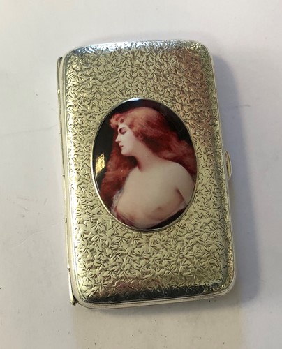 Lot 326 - An Edward VII silver pocket cheroot case