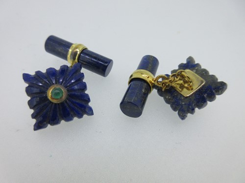 Lot 58 - A pair of lapis lazuli and emerald cufflinks together with a pair of aventurine baton cufflinks