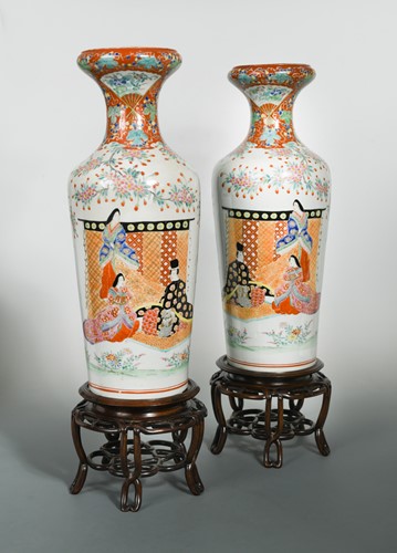 Lot 164 - A pair of Japanese Kutani porcelain vases, late Meiji Period (1868-1912)