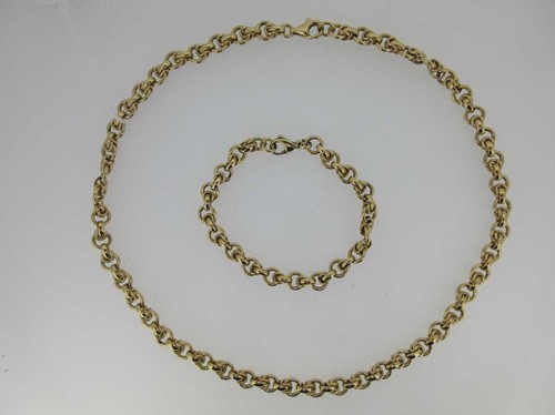 Lot 1 - A 9ct gold fancy link necklace and bracelet suite