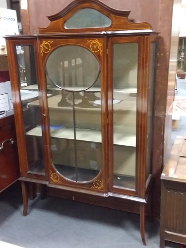 Lot 508 - An Edwardian walnut display cabinet 150 x108 x 35