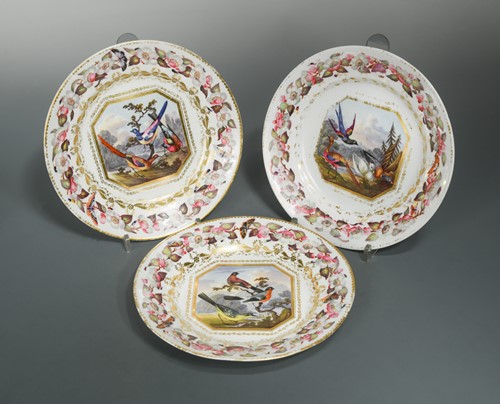 Lot 12 - A set of seven Derby plates, circa 1805