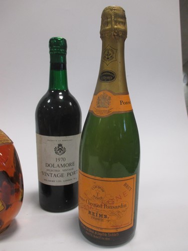 Lot 21 - Bollinger 1973, Haig Dimple whisky, two 1970...