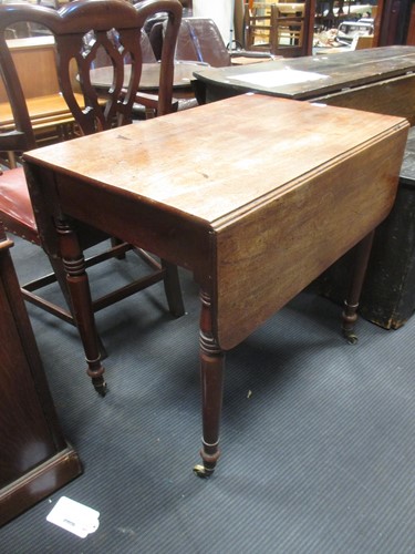 Lot 375 - A George IV mahogany pembroke table, 72 x 77 x...
