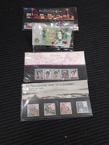 Lot 117 - A quantity of miscellaneous early 20th century...