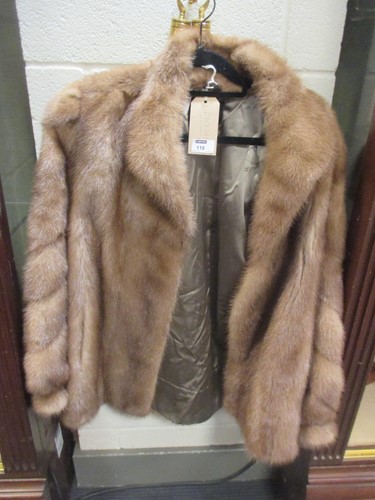 Lot 118 - A vintage mink fur coat