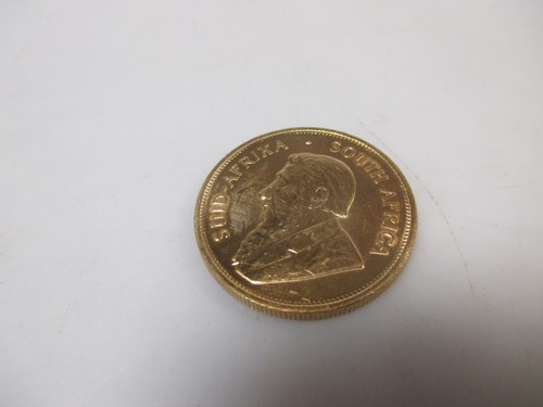Lot 135 - 1981 gold Krugerrand, 32 grams
