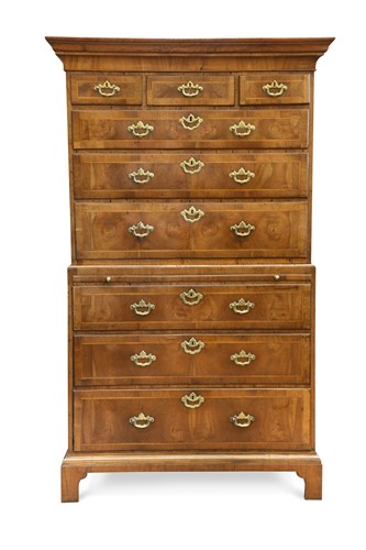 Lot 474 - A walnut chest on chest, 18th century