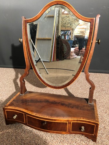 Lot 597 - A 19th century Sheraton design glass dressing...