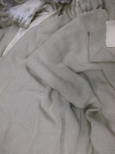 Lot 412 - A pair of curtains and a large curtain, the...