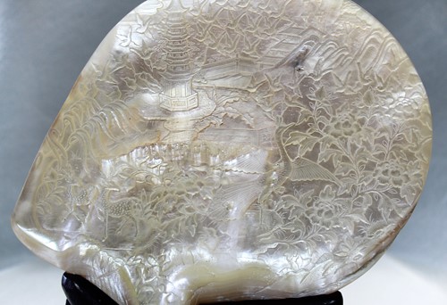 Lot 155 - A pair of Chinese carved abalone shells on stands, 19th century