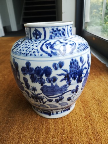 Lot 215 - A Chinese blue and white porcelain vase, in late Ming style