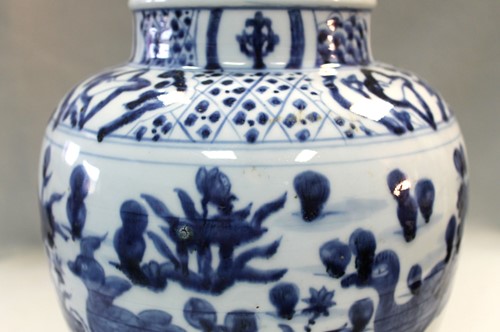 Lot 215 - A Chinese blue and white porcelain vase, in late Ming style