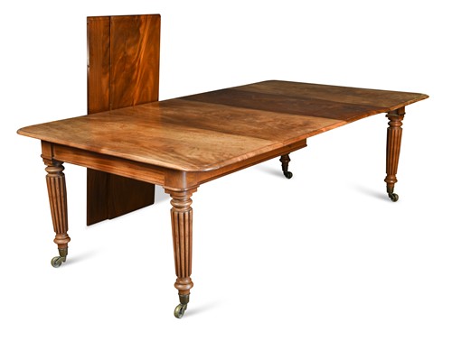 Lot 564 - A Regency mahogany extending dining table
