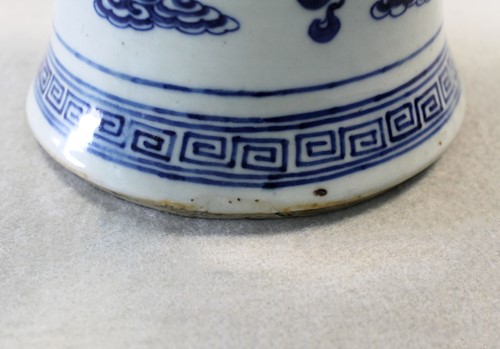 Lot 112 - A Chinese blue and white porcelain vase, late Qing Dynasty circa 1880