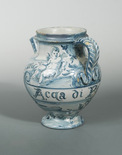 Lot 28 - An Italian Cantagalli drug jar