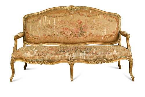 Lot 624 - A Louis XVI style giltwood settee