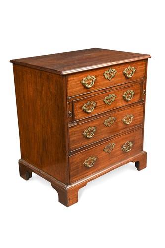 Lot 539 - An early George III mahogany chest