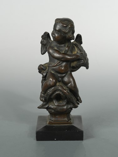 Lot 362 - A 17th century bronze model of a cherub