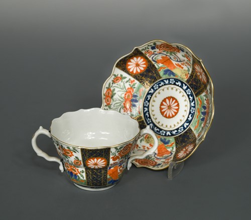 Lot 9 - A Worcester two-handled chocolate cup and saucer, circa 1790