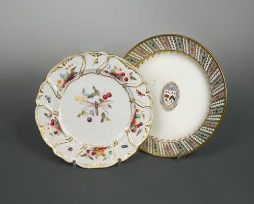 Lot 16 - A Derby armorial plate